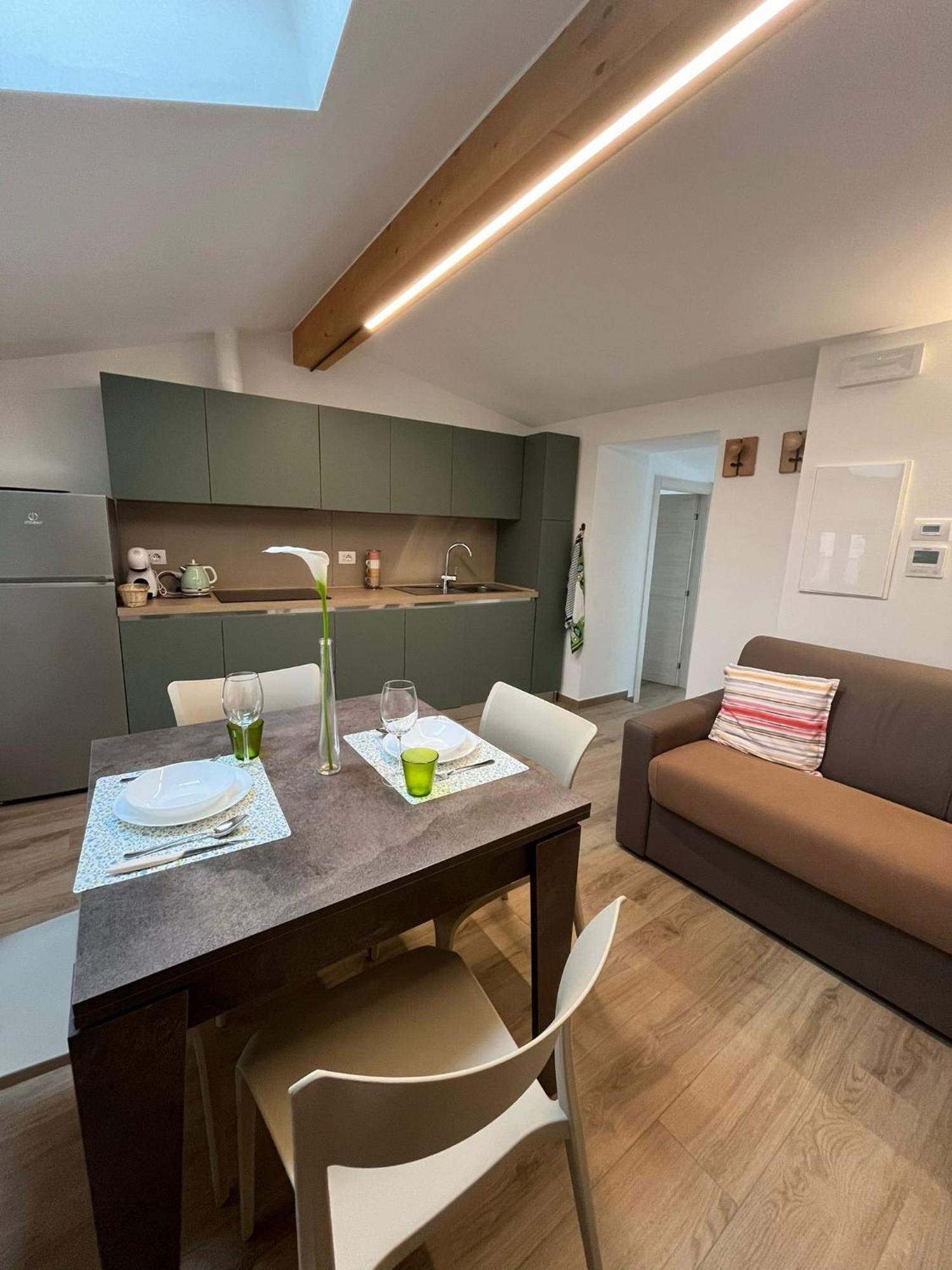 Residenza Alice Lägenhet Arco Exteriör bild